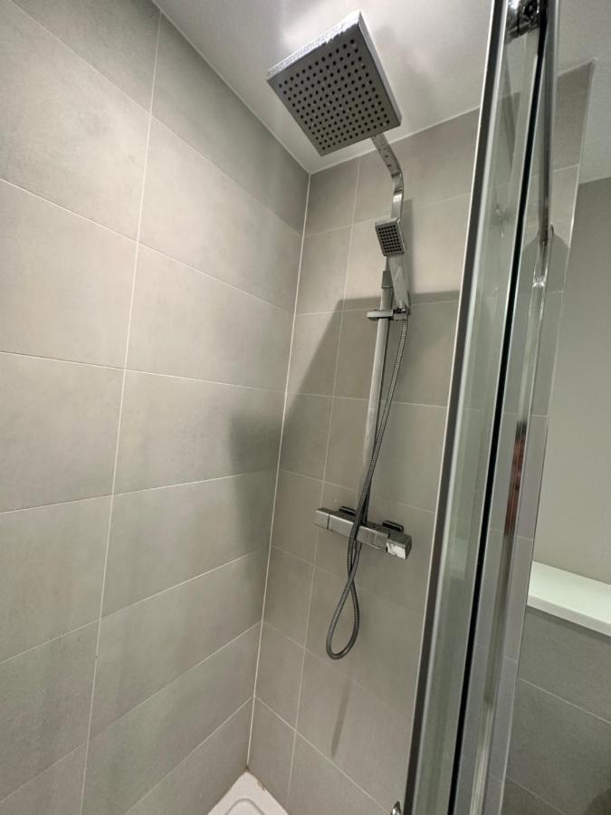 Private Ensuite Room Дублін Екстер'єр фото